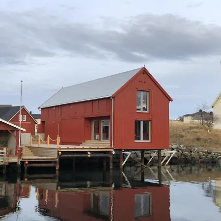 Robinsons Rorbu - Located In 公寓 *